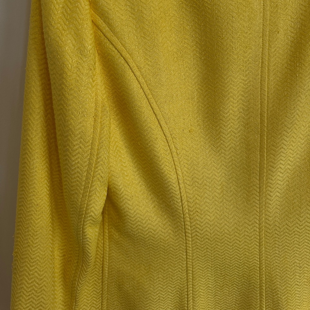 Carlisle Women's Vibrant Yellow Blazer - Picture 7 of 11